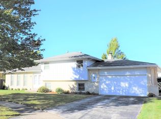 19208 Kristine Trl, Mokena, IL 60448