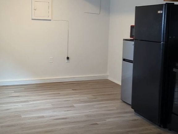 5th image of 2515 Broadway St #B2