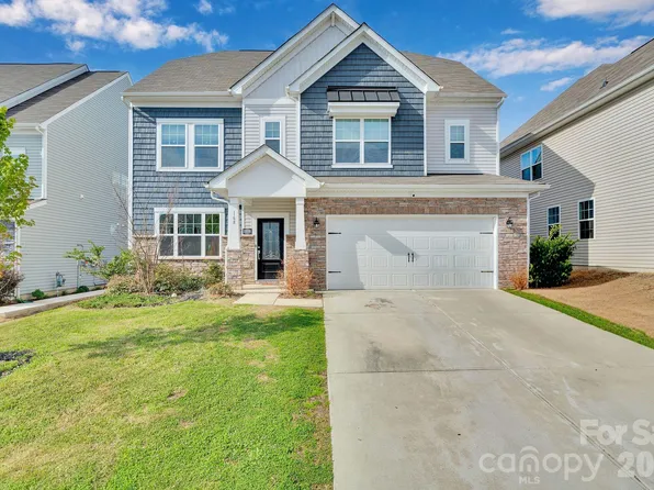 168 Haddonsfield Dr, Mooresville, NC 28115