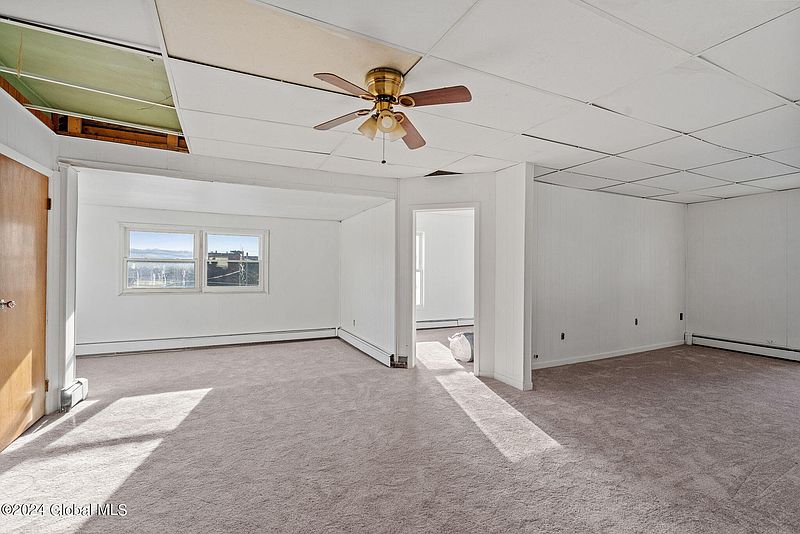 3rd image of 6 Fitchburgh Avenue