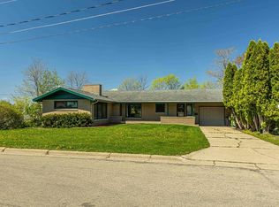 409 19th Ave, Monroe, WI 53566