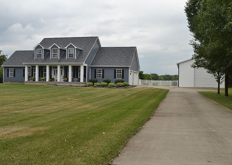 2nd image of 4200 Springboro Rd