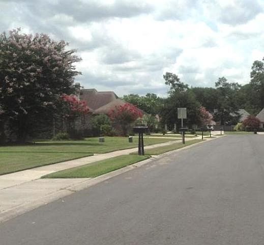2nd image of 9501 Margaux Dr