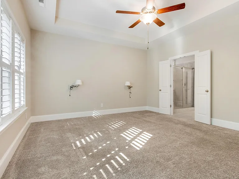 620 Blue Sail Ct — Photo 34