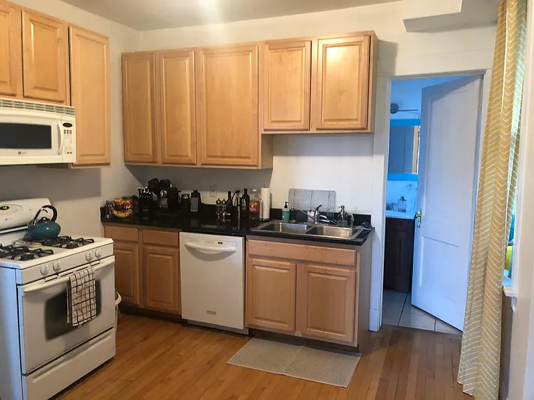 5235 N Winchester Ave — Photo 13