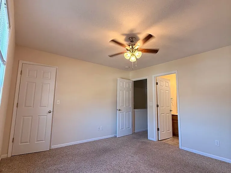 801 Black St — Photo 14