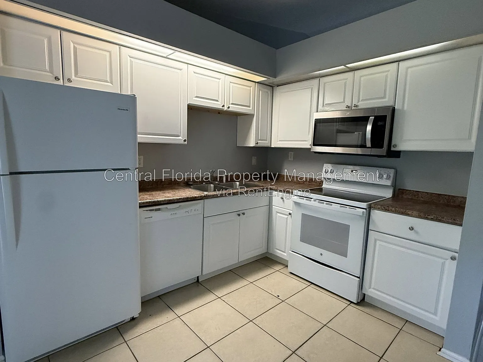 2 bed, 1.0 bath, 837 sqft, $1,399 — Photo 3