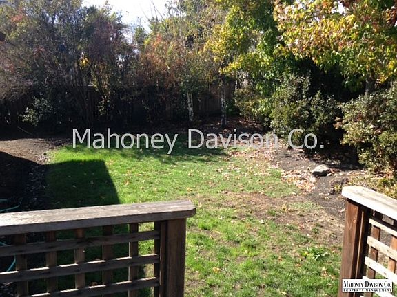 5th image of 1525 Rainier Ave