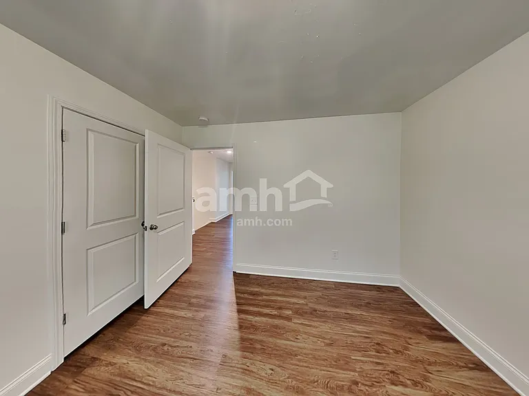 2467 Napa Valley Dr — Photo 16