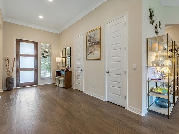 4th image of 3323 Dover Valley Dr