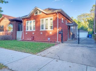 8235 S Avalon Ave, Chicago, IL