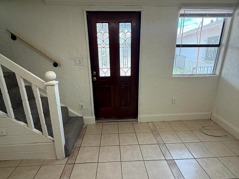 1018 Lakewood Rd #B — Photo 8