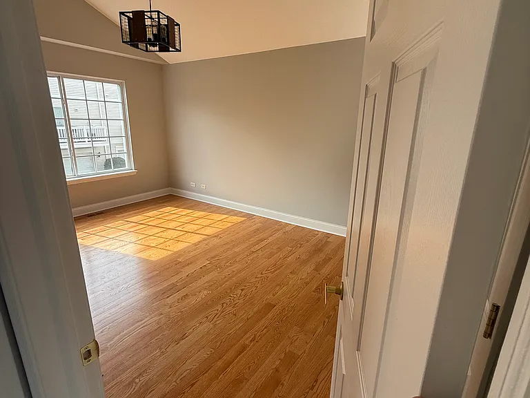 645 Cary Woods Cir — Photo 12