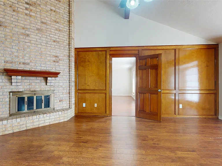1206 Woven Wood Ct — Photo 12