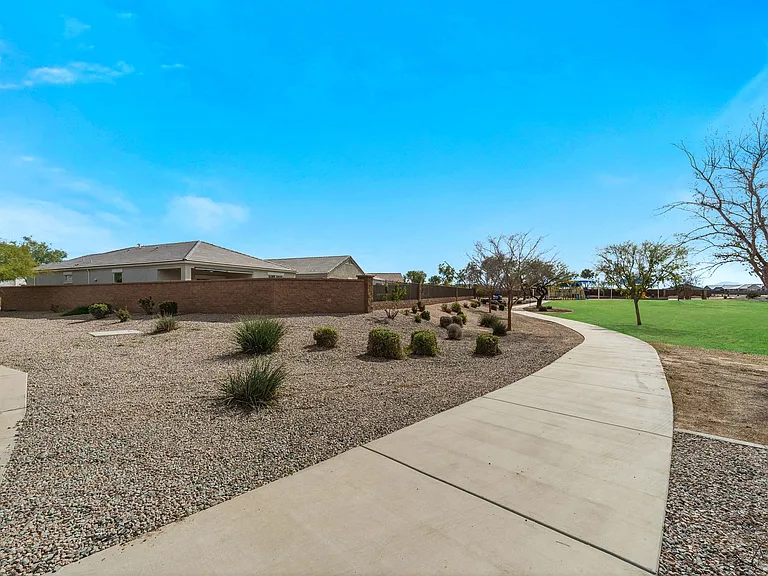 17878 N Pietra Rd — Photo 4