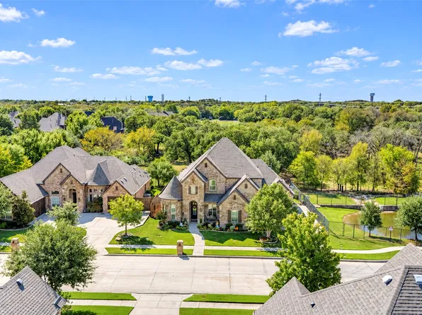 9100 Northampton Dr, North Richland Hills, TX 76182