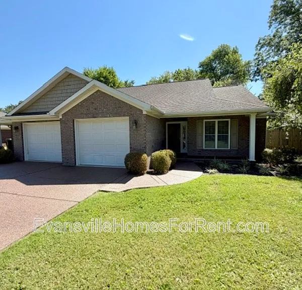 3909 Charlotte Ave #B — Photo 1