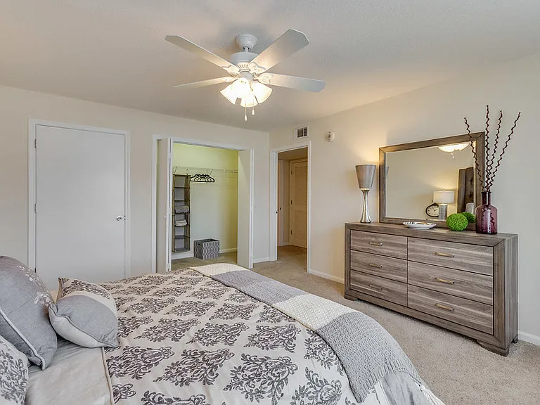 Forest Trail Apartment Homes — Photo 33