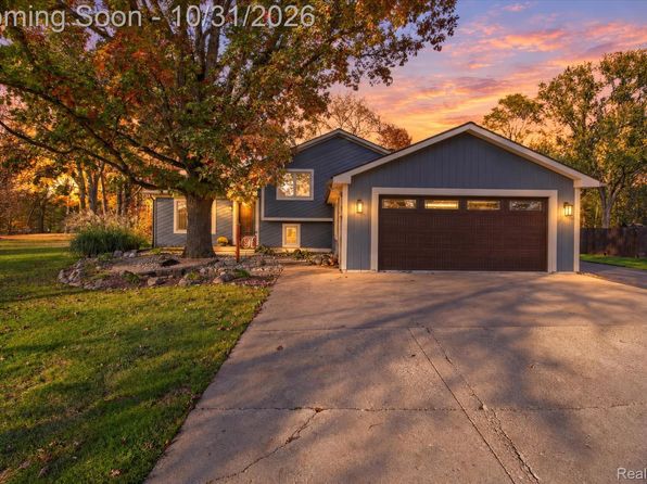 1923 E Davisburg Rd