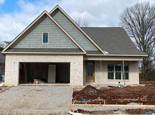 1906 Rosebury Ln SW, Huntsville, AL 35803