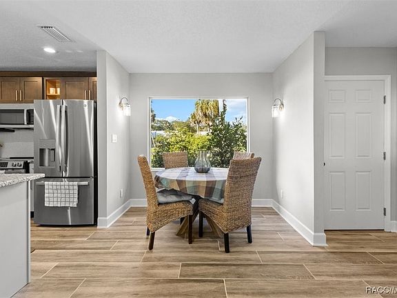 4th image of 11286 W Bayshore Dr