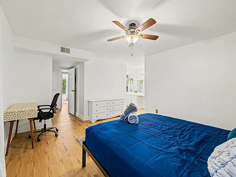 4950 N Miller Rd #ROAD200 — Photo 14