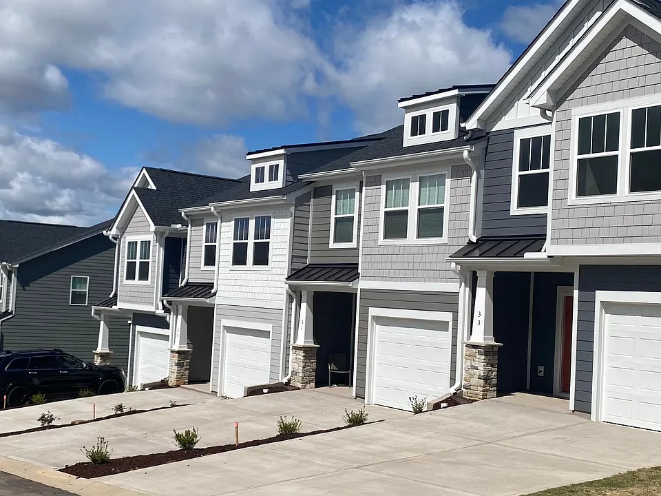 27 Meteora Way