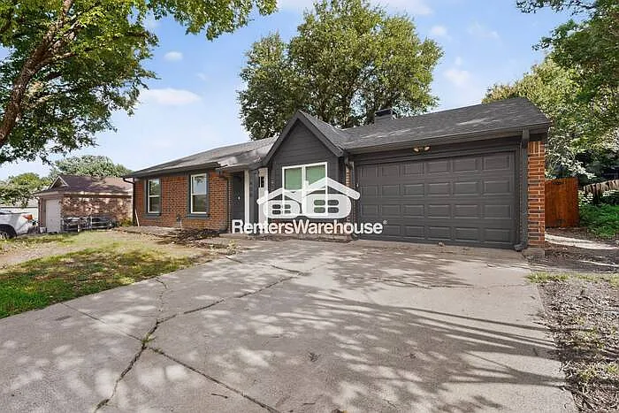 1408 Seely St — Photo 8