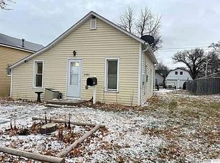 1451 Lincoln St, Blair, NE 68008
