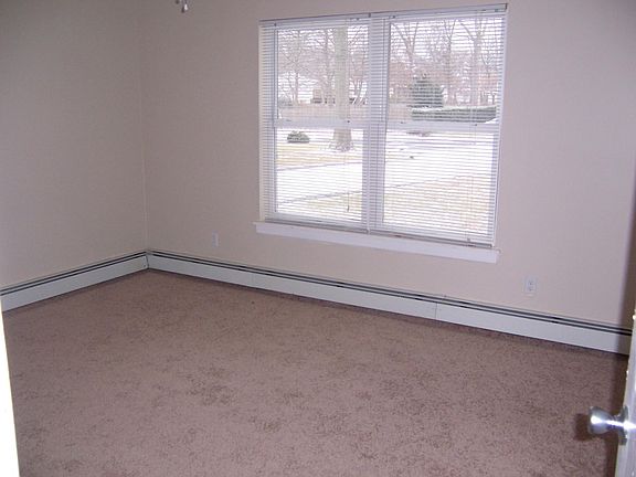 2nd image of 144 Greene Ave