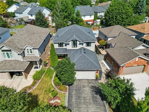 506 Eastbridge Blvd, Waterloo, ON N2K 3Z8