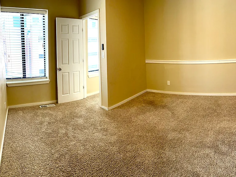 70 W 6th Ave #205 — Photo 16