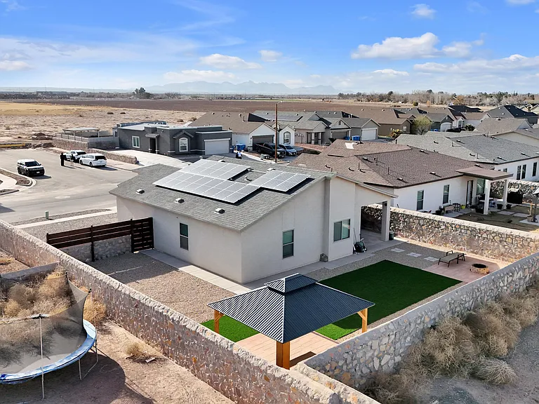 11352 Hidalgo Dr — Photo 40