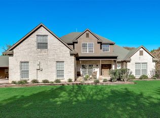 9015 SE County Road 2175, Corsicana, TX 75109