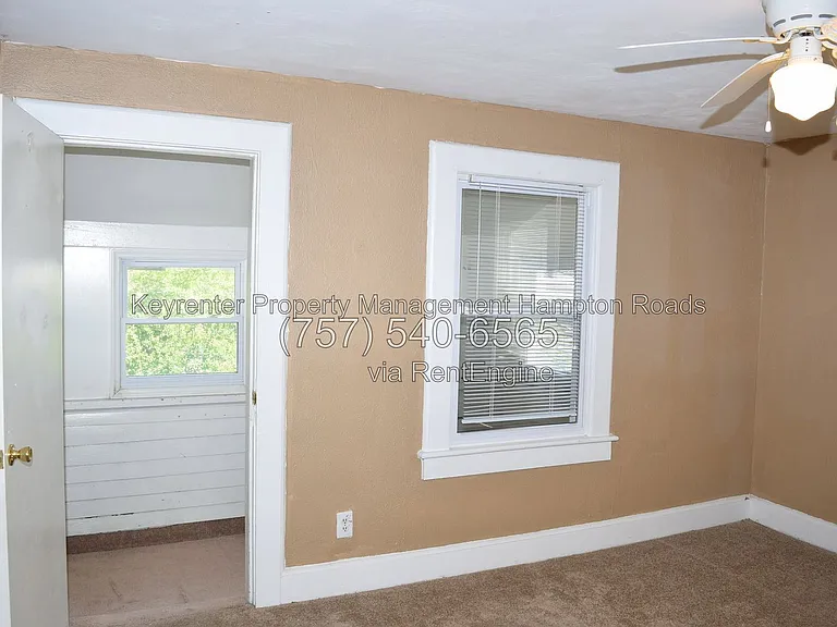 857 W 41st St — Photo 28