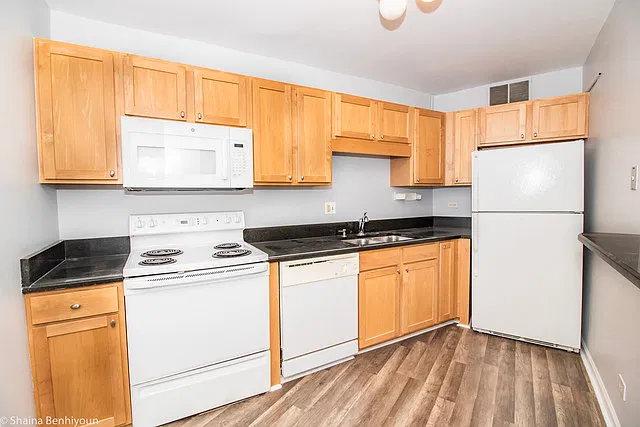 1 bed, $2,200 — Photo 4