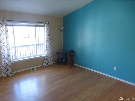 2nd image of 712 95th Dr SE