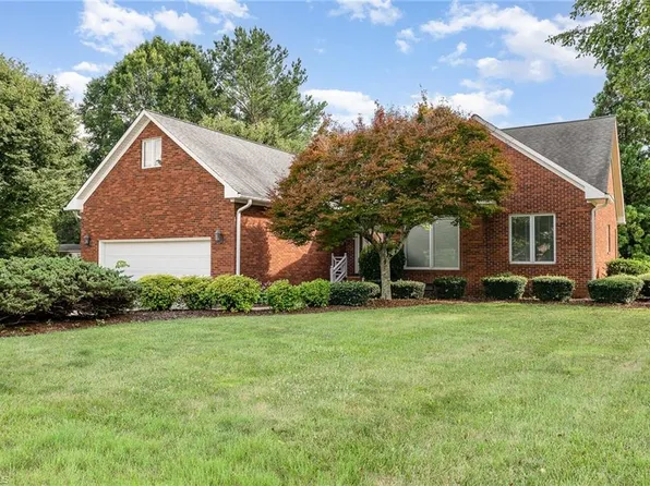 1837 Indian Trl, Eden, NC 27288