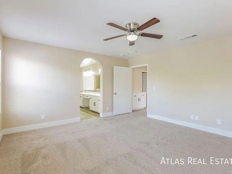 8328 Sky Canyon Ct — Photo 9