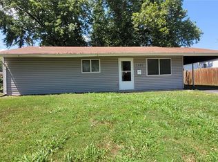 2465 Grants Pkwy, Florissant, MO 63031
