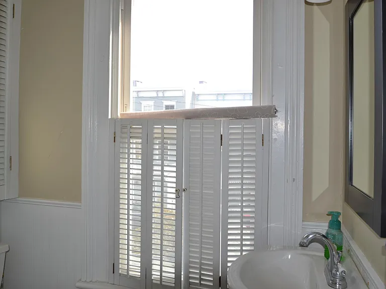 24 Bridge St #2F — Photo 8