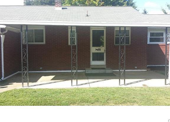 5th image of 2700 Broad St
