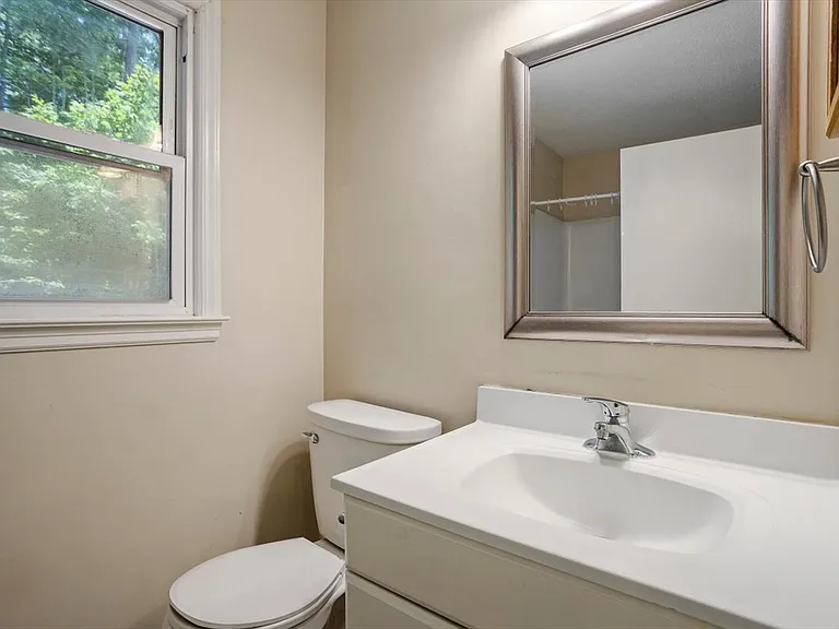 5302 Covey Ct — Photo 9