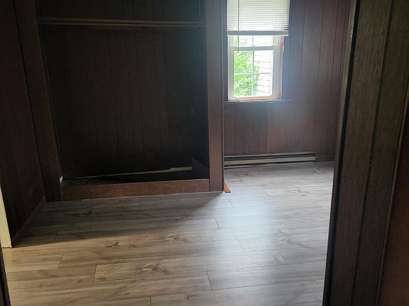 5th image of 375 Emerald St APT 375