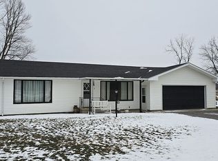 12827 Madden Rd, Churubusco, IN 46723