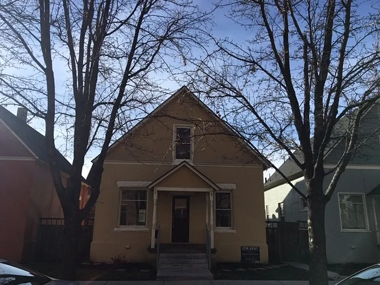 405 W Broad St — Photo 2