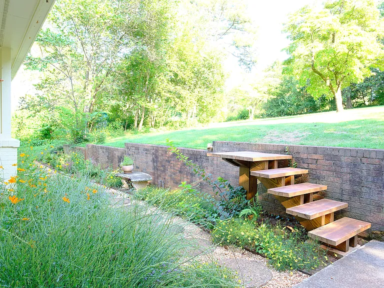 6916 Lark Ln — Photo 32