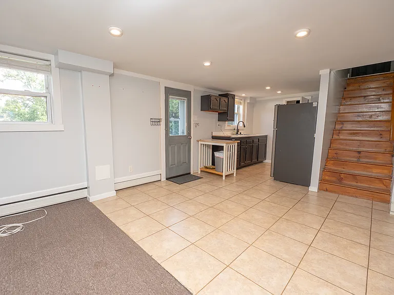 1330 Logan St — Photo 19