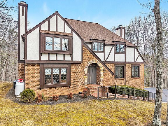 4th image of 1783 Laurel Mountain Dr