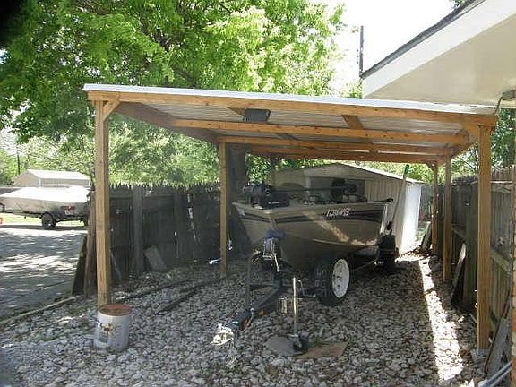 4th image of 1206 Williamsburg Dr